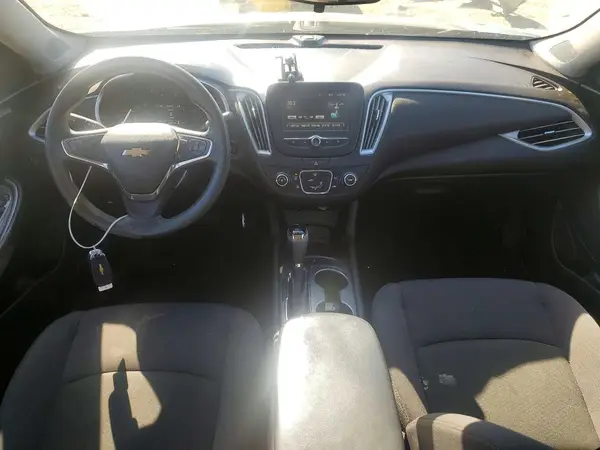 1G1ZB5ST5HF236523 2017 CHEVROLET MALIBU - Image 8