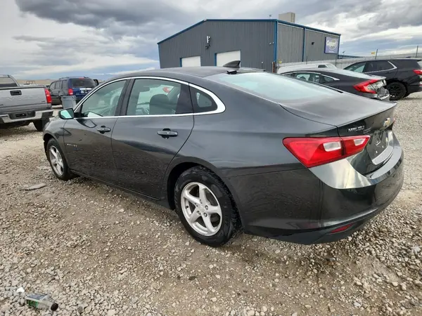 1G1ZB5ST5HF242273 2017 CHEVROLET MALIBU - Image 2