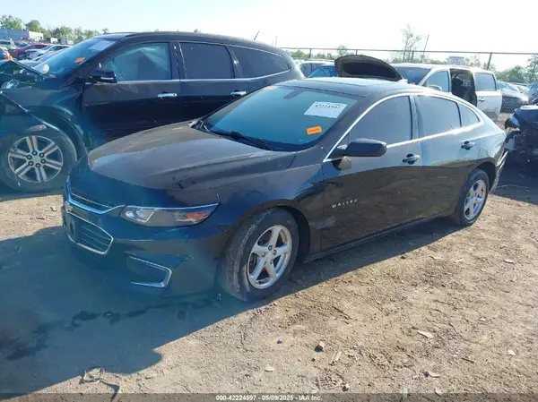 1G1ZB5ST5HF288976 2017 CHEVROLET MALIBU - Image 2