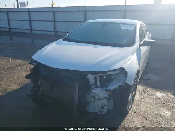 1G1ZB5ST5JF101063 2018 CHEVROLET MALIBU - Image 2