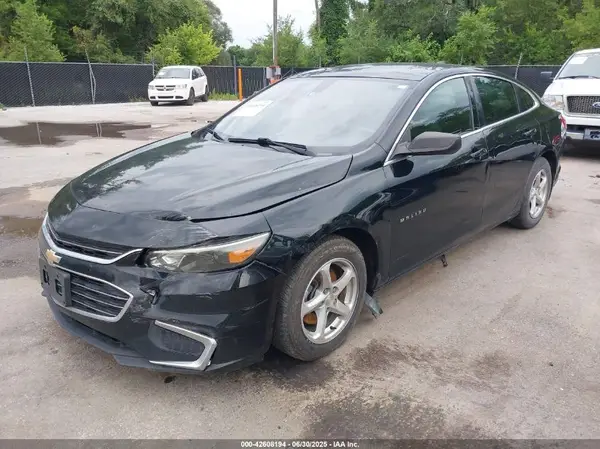 1G1ZB5ST5JF178256 2018 CHEVROLET MALIBU - Image 2