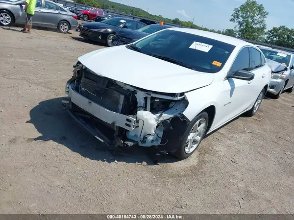 1G1ZB5ST5JF195008 2018 CHEVROLET MALIBU - Image 2
