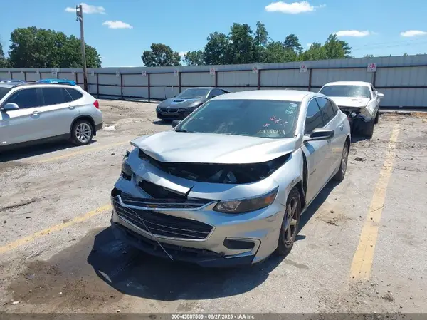 1G1ZB5ST5JF210011 2018 CHEVROLET MALIBU - Image 2