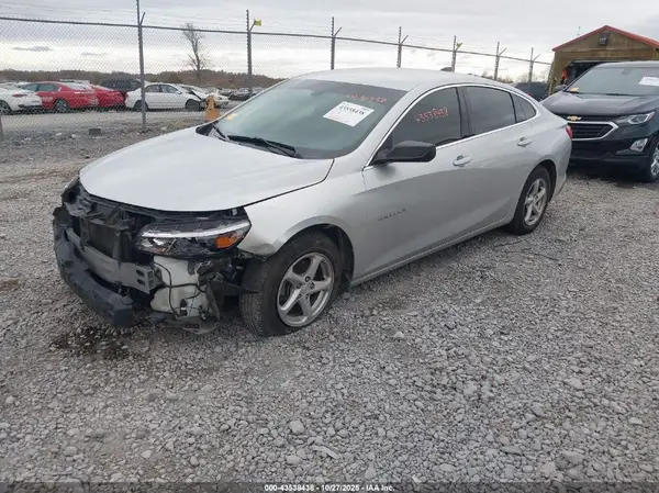 1G1ZB5ST5JF210574 2018 CHEVROLET MALIBU - Image 2