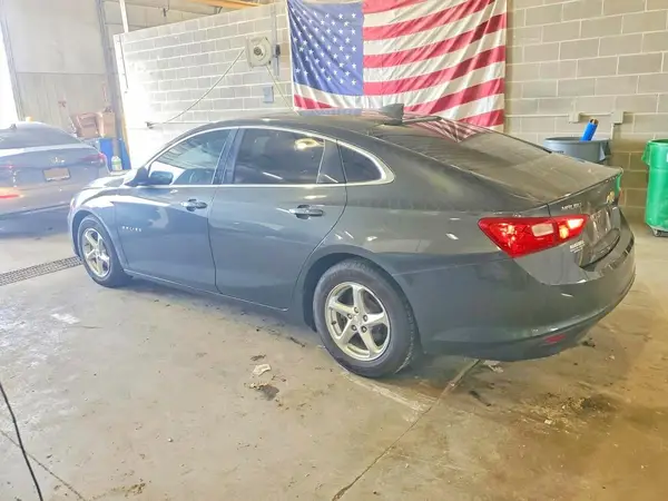 1G1ZB5ST5JF222675 2018 CHEVROLET MALIBU - Image 2