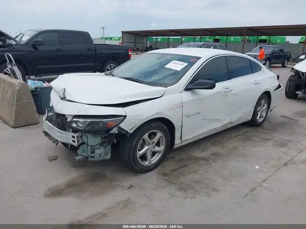 1G1ZB5ST5JF267440 2018 CHEVROLET MALIBU - Image 2