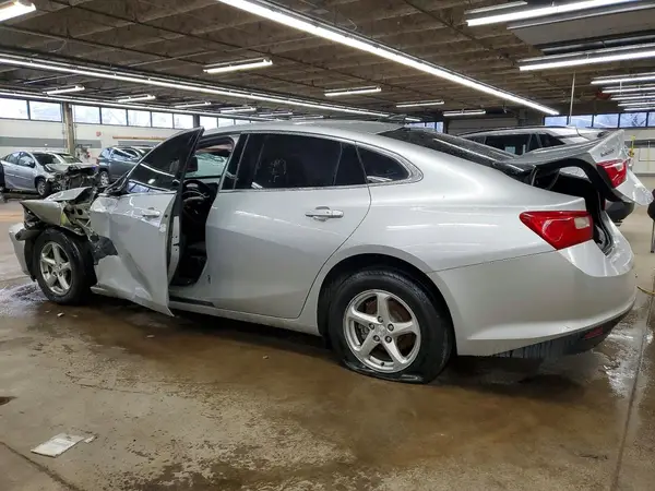 1G1ZB5ST5JF270208 2018 CHEVROLET MALIBU - Image 2