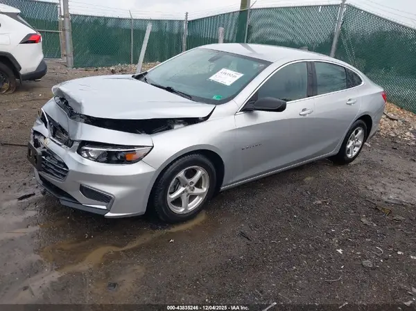 1G1ZB5ST5JF284125 2018 CHEVROLET MALIBU - Image 2