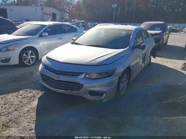 1G1ZB5ST5JF284867 2018 CHEVROLET MALIBU - Image 2