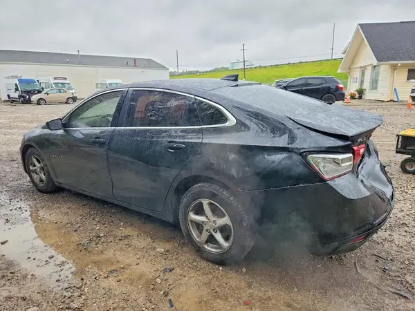 1G1ZB5ST5JF290085 2018 CHEVROLET MALIBU - Image 2