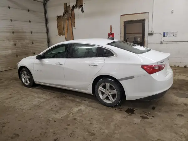1G1ZB5ST5KF110914 2019 CHEVROLET MALIBU - Image 2