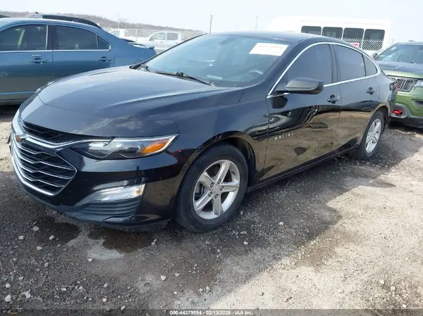 1G1ZB5ST5KF123419 2019 CHEVROLET MALIBU - Image 2