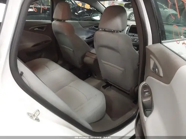 1G1ZB5ST5KF130077 2019 CHEVROLET MALIBU - Image 8