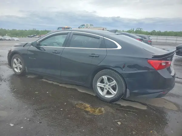 1G1ZB5ST5KF143556 2019 CHEVROLET MALIBU - Image 2