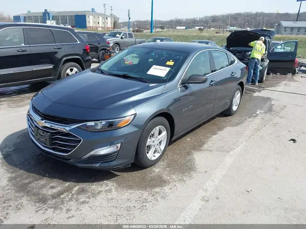 1G1ZB5ST5KF194149 2019 CHEVROLET MALIBU - Image 2
