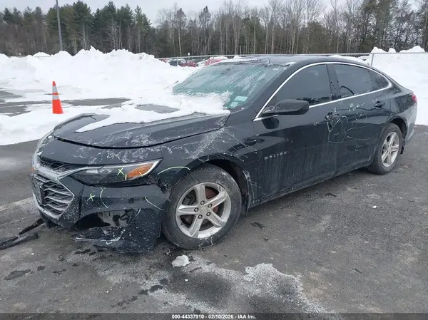 1G1ZB5ST5KF195138 2019 CHEVROLET MALIBU - Image 2