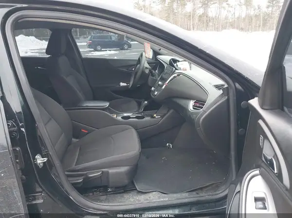 1G1ZB5ST5KF195138 2019 CHEVROLET MALIBU - Image 8