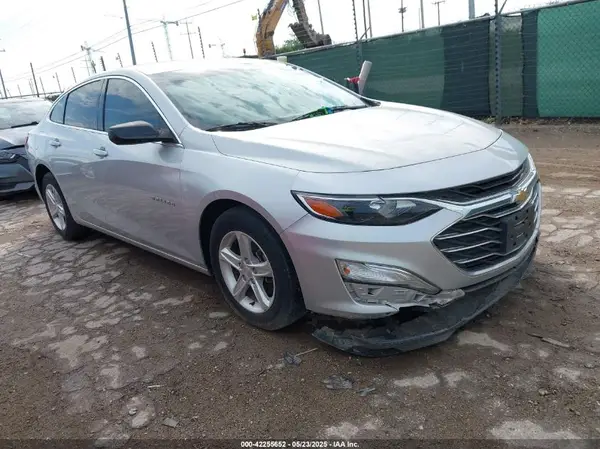 1G1ZB5ST5KF199366 2019 CHEVROLET MALIBU - Image 1