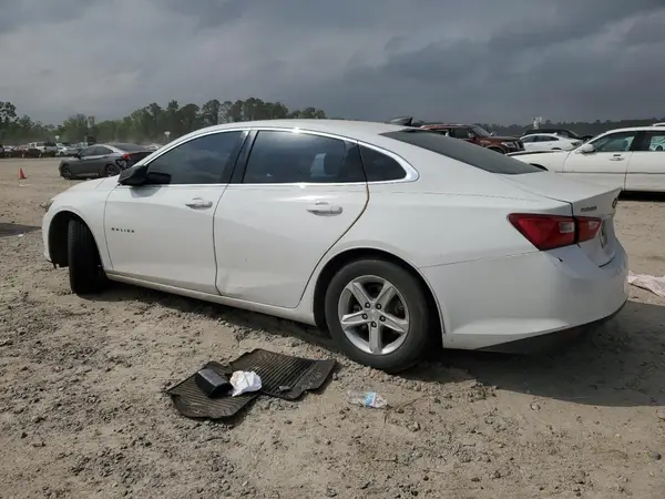 1G1ZB5ST5KF215565 2019 CHEVROLET MALIBU - Image 2