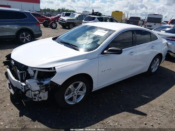 1G1ZB5ST5KF223715 2019 CHEVROLET MALIBU - Image 2