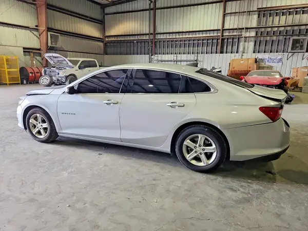 1G1ZB5ST5LF138455 2020 CHEVROLET MALIBU - Image 2