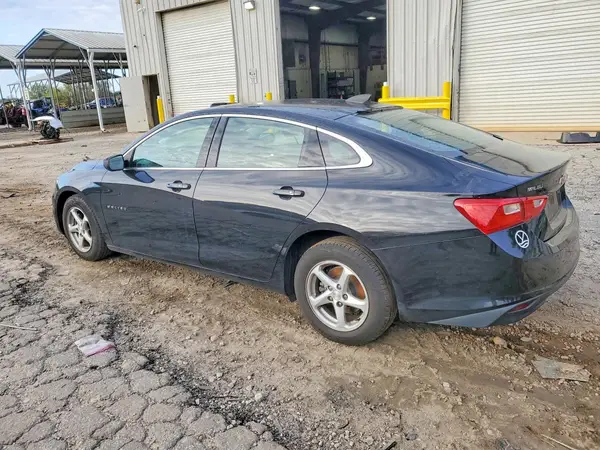 1G1ZB5ST6HF119274 2017 CHEVROLET MALIBU - Image 2
