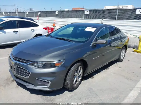 1G1ZB5ST6HF135457 2017 CHEVROLET MALIBU - Image 2