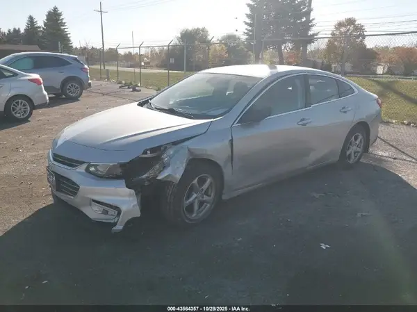 1G1ZB5ST6HF137807 2017 CHEVROLET MALIBU - Image 2