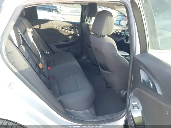 1G1ZB5ST6HF159984 2017 CHEVROLET MALIBU - Image 8