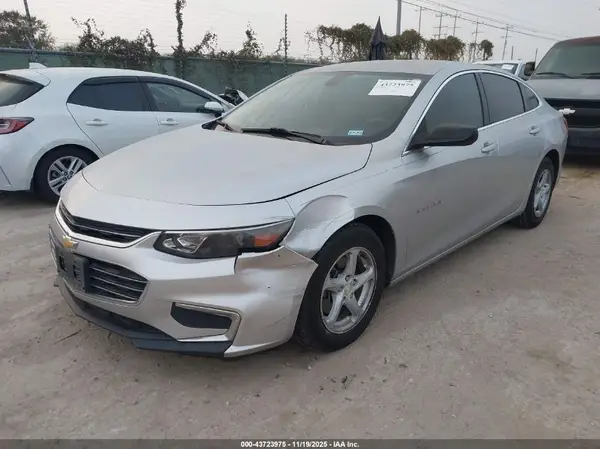 1G1ZB5ST6HF178826 2017 CHEVROLET MALIBU - Image 2
