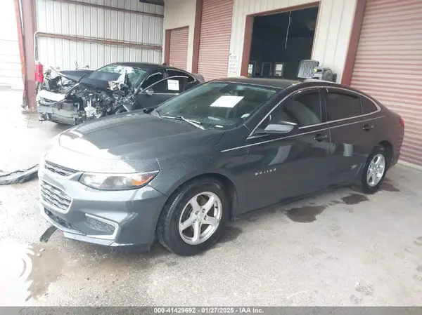 1G1ZB5ST6HF195528 2017 CHEVROLET MALIBU - Image 2