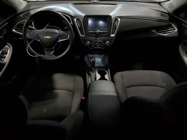 1G1ZB5ST6HF204812 2017 CHEVROLET MALIBU - Image 8