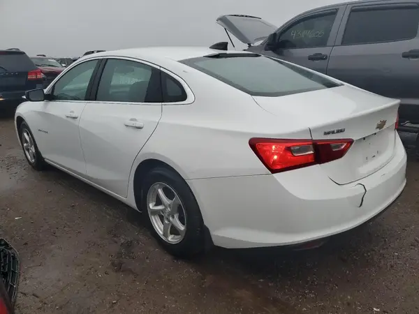 1G1ZB5ST6HF251340 2017 CHEVROLET MALIBU - Image 2