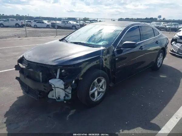 1G1ZB5ST6HF266016 2017 CHEVROLET MALIBU - Image 2