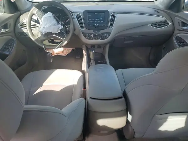 1G1ZB5ST6HF271264 2017 CHEVROLET MALIBU - Image 8