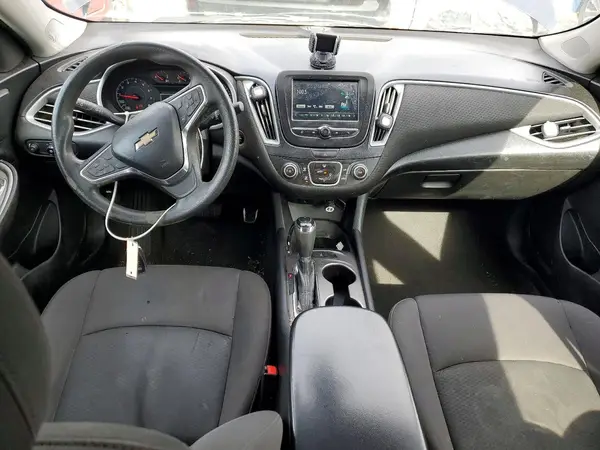 1G1ZB5ST6HF278943 2017 CHEVROLET MALIBU - Image 8