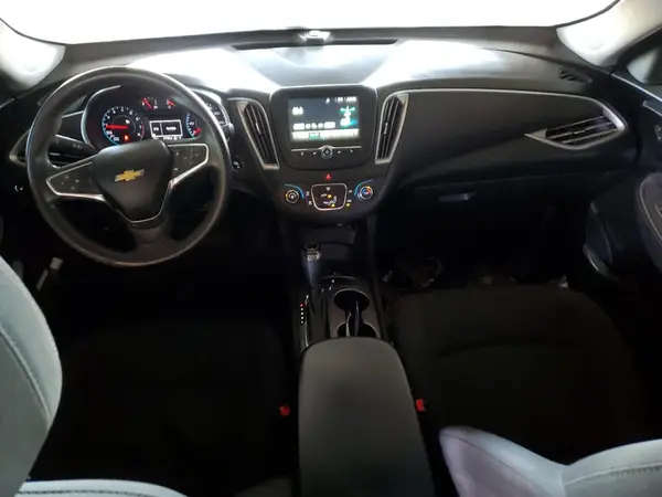 1G1ZB5ST6HF280045 2017 CHEVROLET MALIBU - Image 8