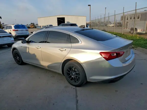 1G1ZB5ST6HF288808 2017 CHEVROLET MALIBU - Image 2