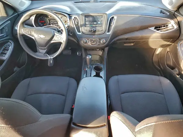 1G1ZB5ST6HF290686 2017 CHEVROLET MALIBU - Image 8