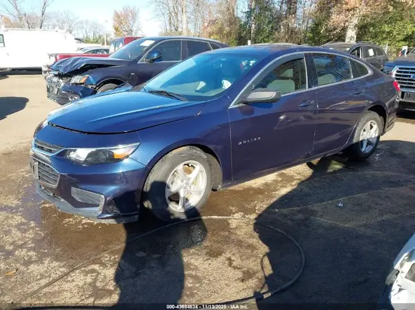 1G1ZB5ST6JF170330 2018 CHEVROLET MALIBU - Image 2