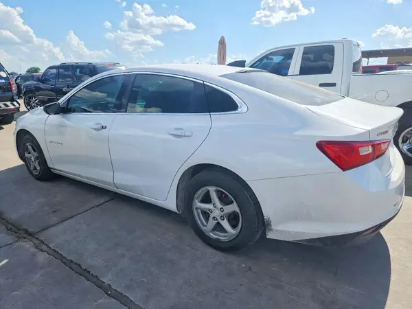1G1ZB5ST6JF225200 2018 CHEVROLET MALIBU - Image 2
