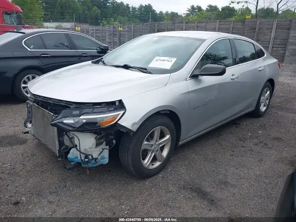 1G1ZB5ST6KF123168 2019 CHEVROLET MALIBU - Image 2