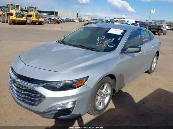 1G1ZB5ST6KF204221 2019 CHEVROLET MALIBU - Image 2