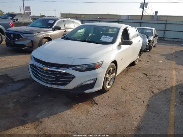 1G1ZB5ST6KF219950 2019 CHEVROLET MALIBU - Image 2