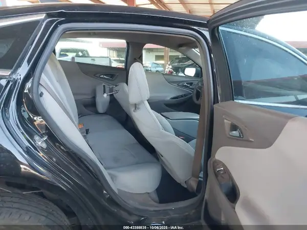 1G1ZB5ST6KF220385 2019 CHEVROLET MALIBU - Image 8