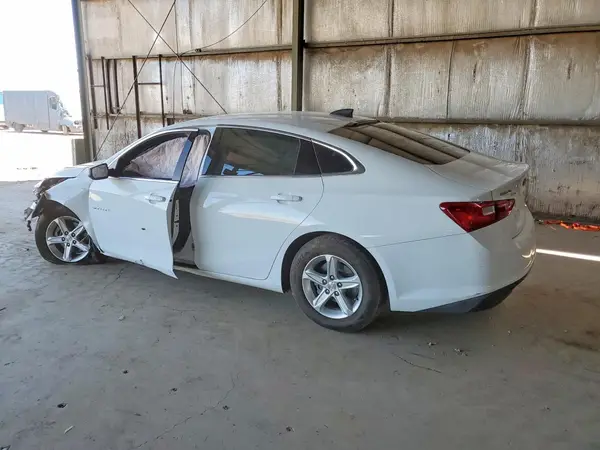 1G1ZB5ST6LF077617 2020 CHEVROLET MALIBU - Image 2