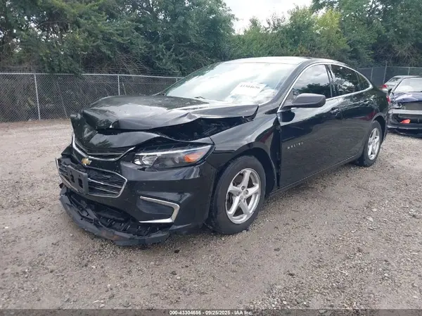 1G1ZB5ST7HF100698 2017 CHEVROLET MALIBU - Image 2