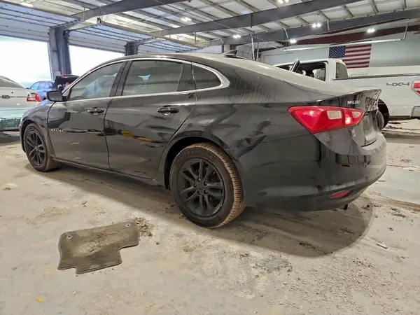 1G1ZB5ST7HF108915 2017 CHEVROLET MALIBU - Image 2