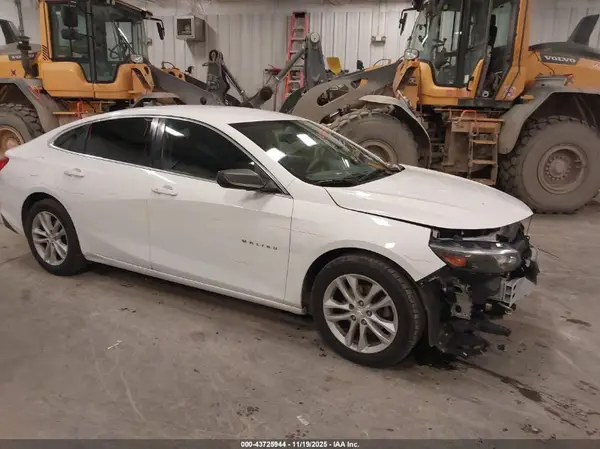 1G1ZB5ST7HF134088 2017 CHEVROLET MALIBU - Image 1