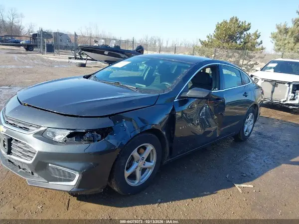 1G1ZB5ST7HF147133 2017 CHEVROLET MALIBU - Image 2
